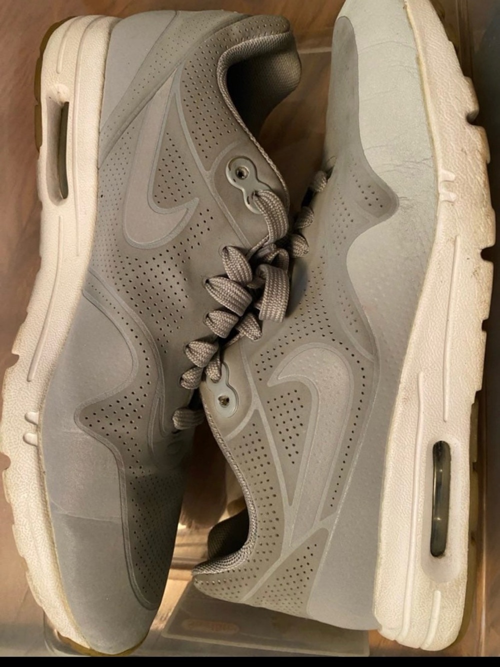 Nike woman Air Max Casual Sneakers - Grey